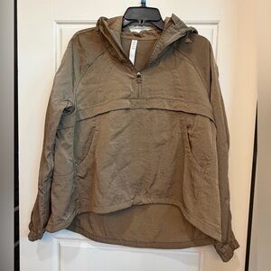 lululemon athletica taupe Lightweight Hooded Jacket M/L